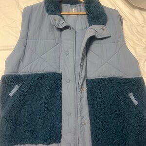 FP MOVEMENT Two Tone Sherpa Vest with Pockets